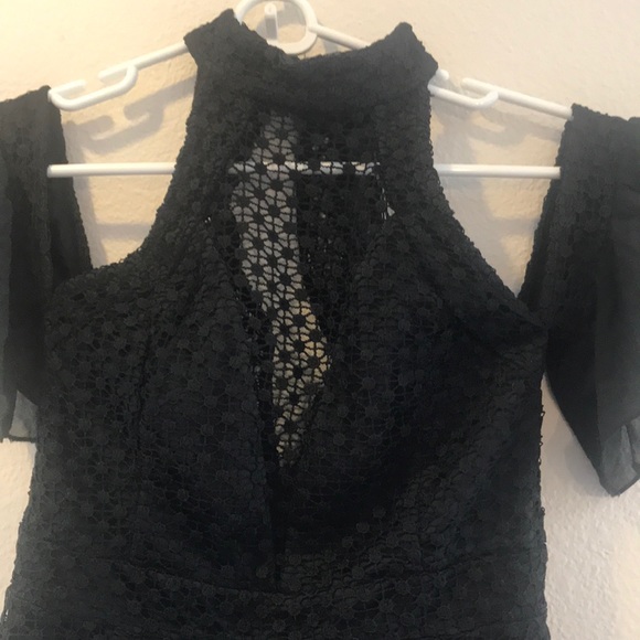 ‘Prettylittlething’ Dress - Picture 2 of 5